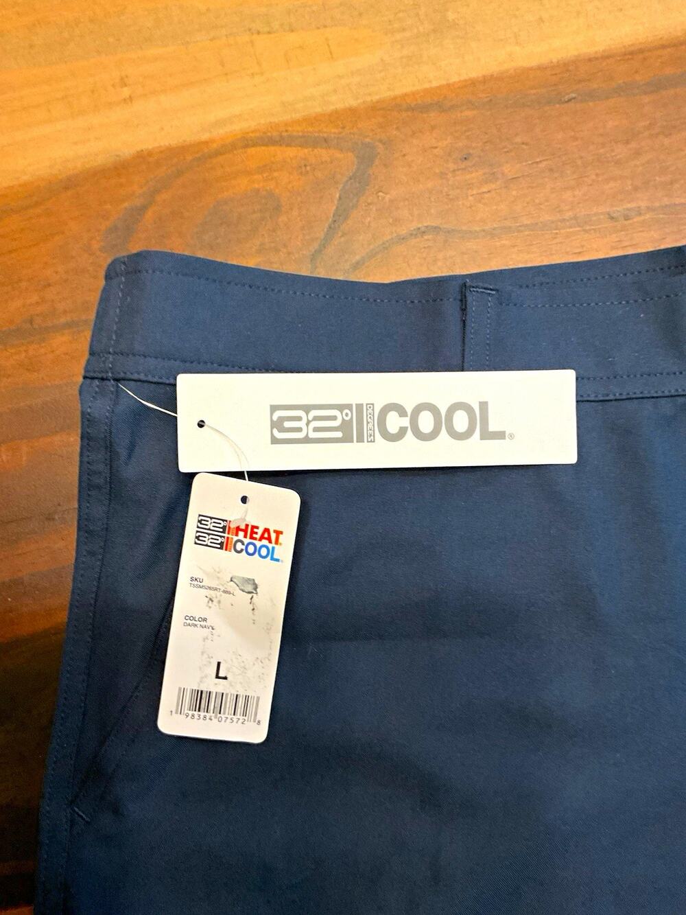 32 Degrees Men's Blue Solid Stretch Chino Shorts L Flat Front Button Closure